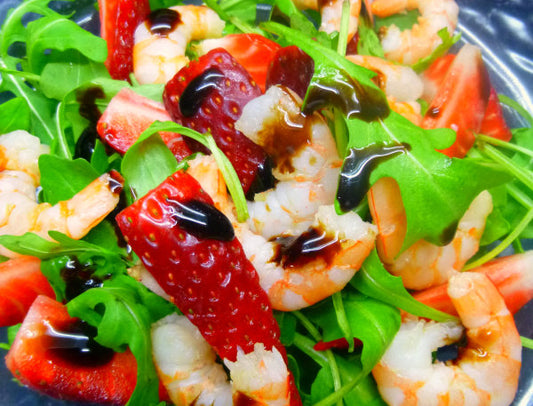 Insalata di Gamberi, Rucola e Fragole all'Aceto Balsamico