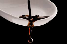 Aceto Balsamico a confronto: IGP vs DOP, quale scegliere?
