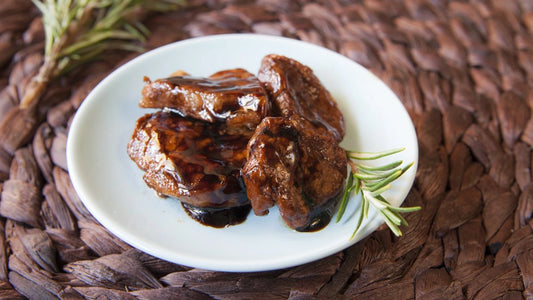 Filetto di maiale con salsa di prugne e Aceto Balsamico: come lo facciamo noi