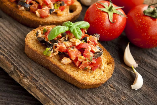 Come cucinare senza stare ai fornelli: 3 piatti diversi a base di Buzzonaglia di Tonno Rosso
