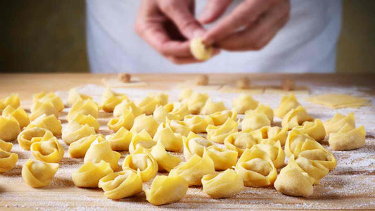 Eleva il tuo pranzo di Pasqua con il pregiato Aceto Balsamico di Modena