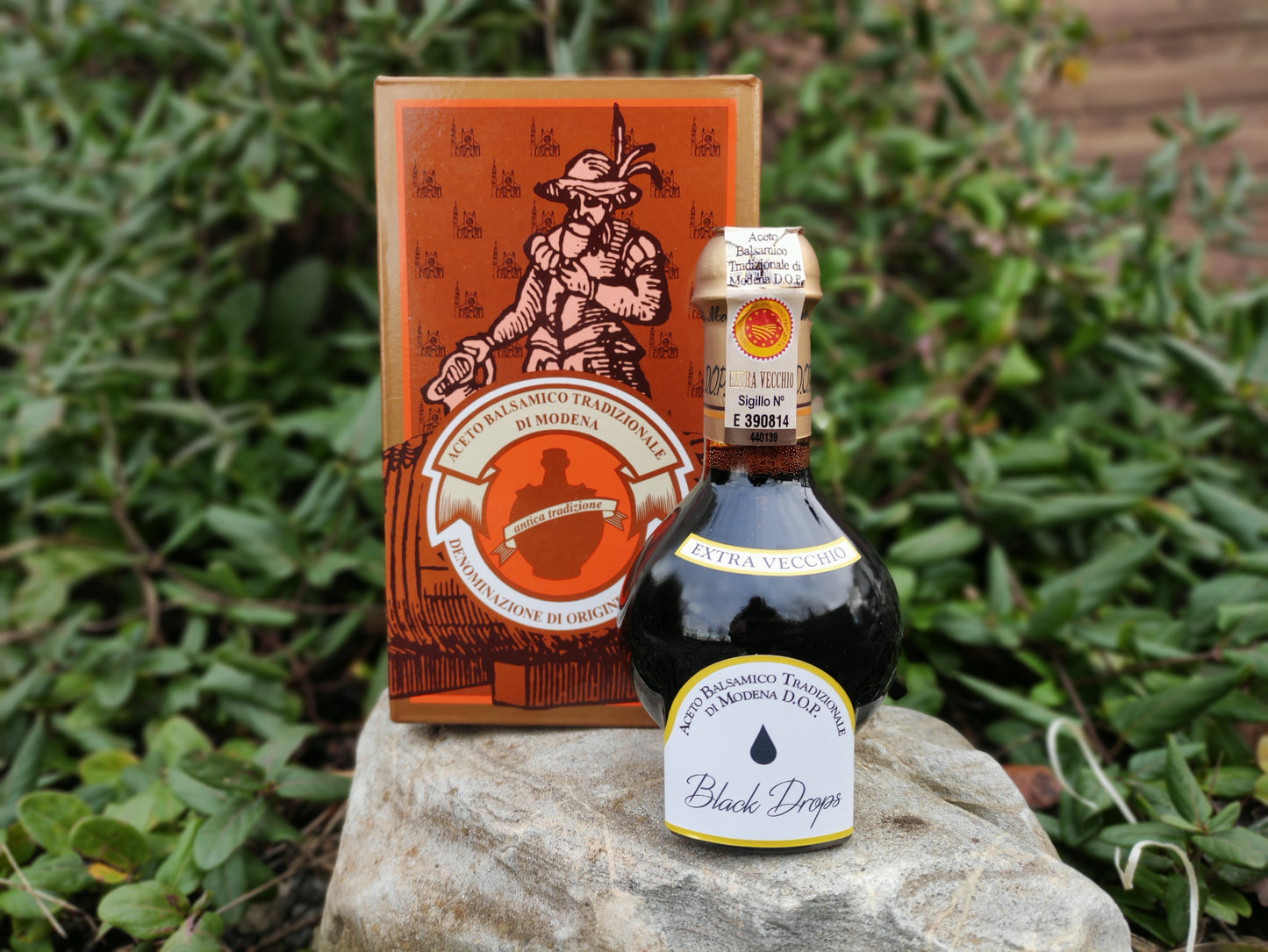 Aceto Balsamico Tradizionale di Modena D.O.P. "Extravecchio" invecchiato 25 anni